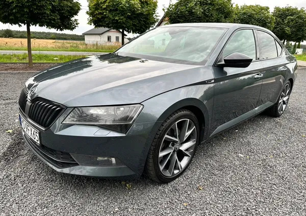 poznań Skoda Superb cena 81795 przebieg: 223000, rok produkcji 2018 z Poznań